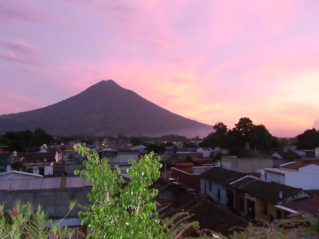 Posada Dona Luisa Antigua Guatemala