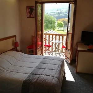 Le Hélène 2*, Sainte-Helene-sur-Isere France